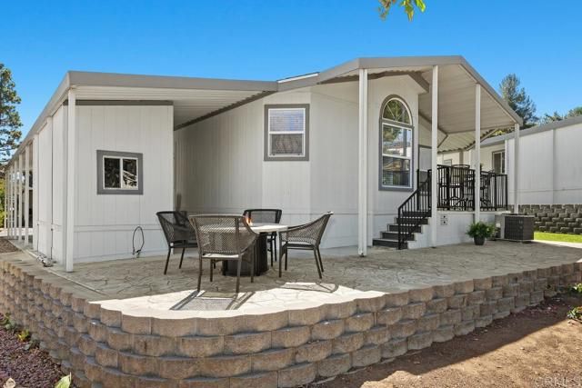 525 W El Norte Parkway 51, Escondido, CA 92026