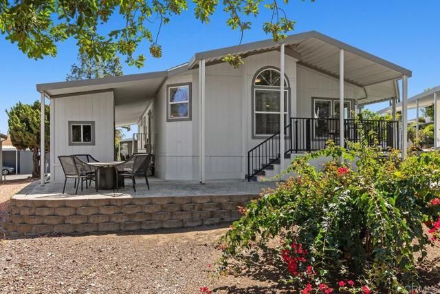 525 W El Norte Parkway 51, Escondido, CA 92026