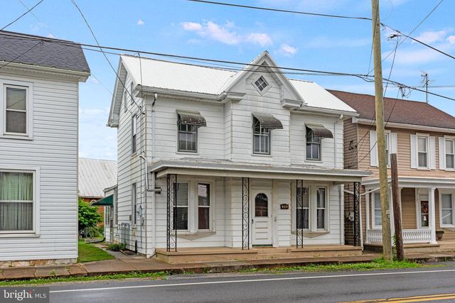 316 WALNUT STREET, Boiling Springs, PA 17007