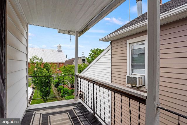 316 WALNUT STREET, Boiling Springs, PA 17007