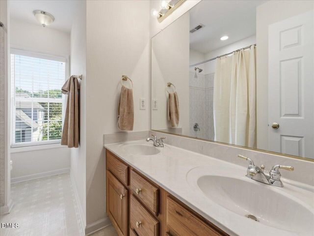 1137 Pebble Creek Crossing, Durham, NC 27713
