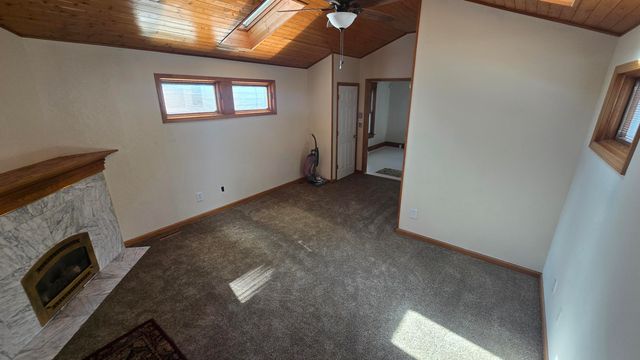 3604 Hoiles Avenue, Toledo, OH 43612