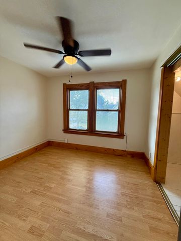 3604 Hoiles Avenue, Toledo, OH 43612