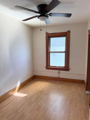 3604 Hoiles Avenue, Toledo, OH 43612