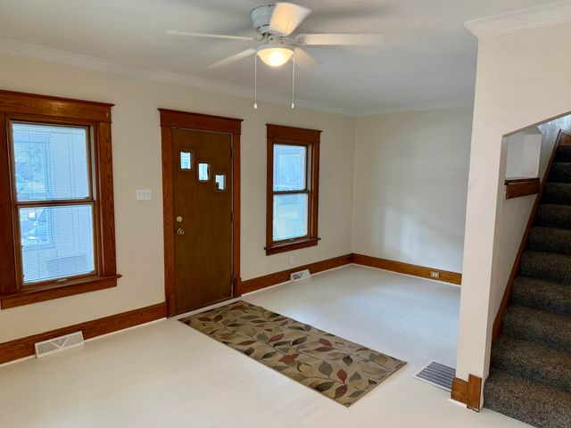 3604 Hoiles Avenue, Toledo, OH 43612