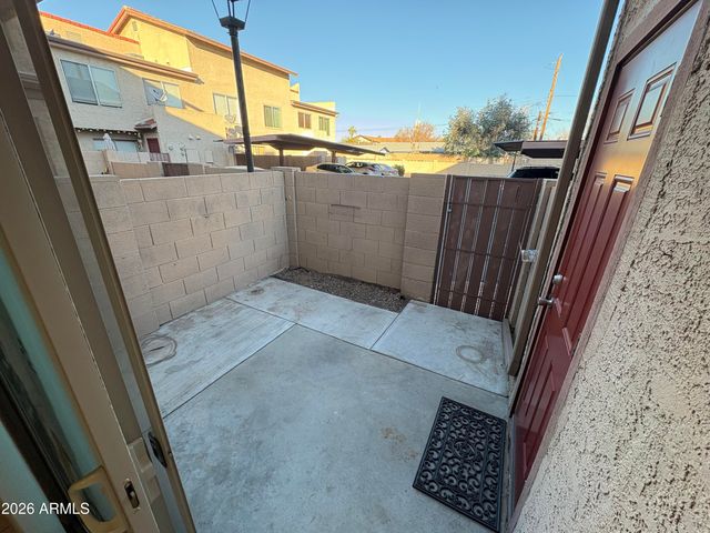 4828 W ORANGEWOOD Avenue 106, Glendale, AZ 85301