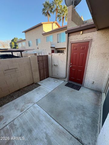 4828 W ORANGEWOOD Avenue 106, Glendale, AZ 85301