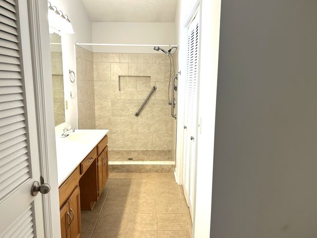 100 Meridian Ct, Franklin, TN 37069