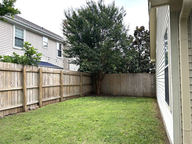 100 Meridian Ct, Franklin, TN 37069