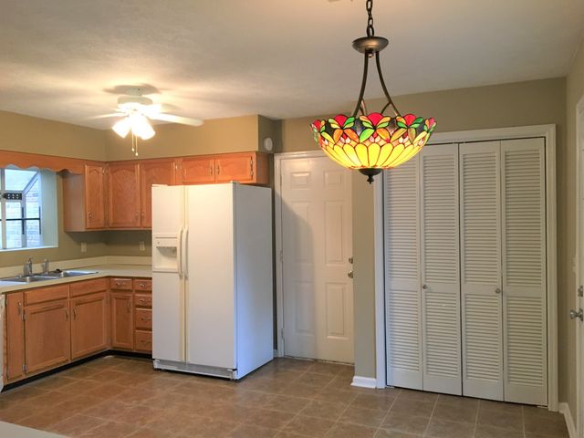 100 Meridian Ct, Franklin, TN 37069