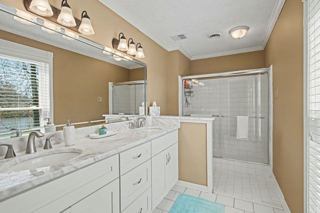 11250 WEXFORD DR, Unincorporated, TN 38028