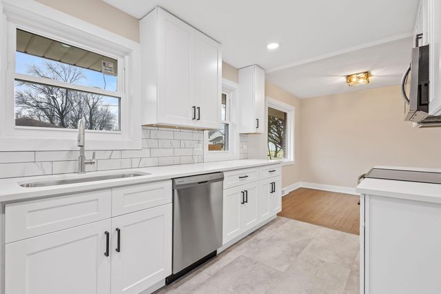 12535 W 85th Avenue, St. John, IN 46373