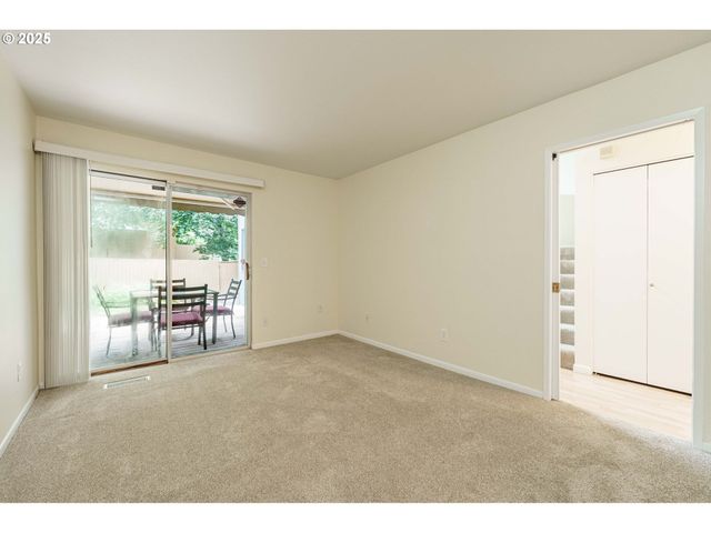17760 Nw ROLLING HILL Ln, Beaverton, OR 97006