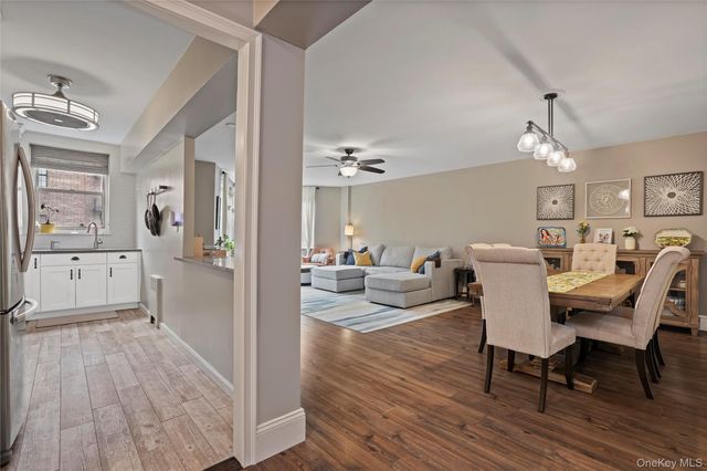 12 Westchester Avenue 5A, White Plains, NY 10601