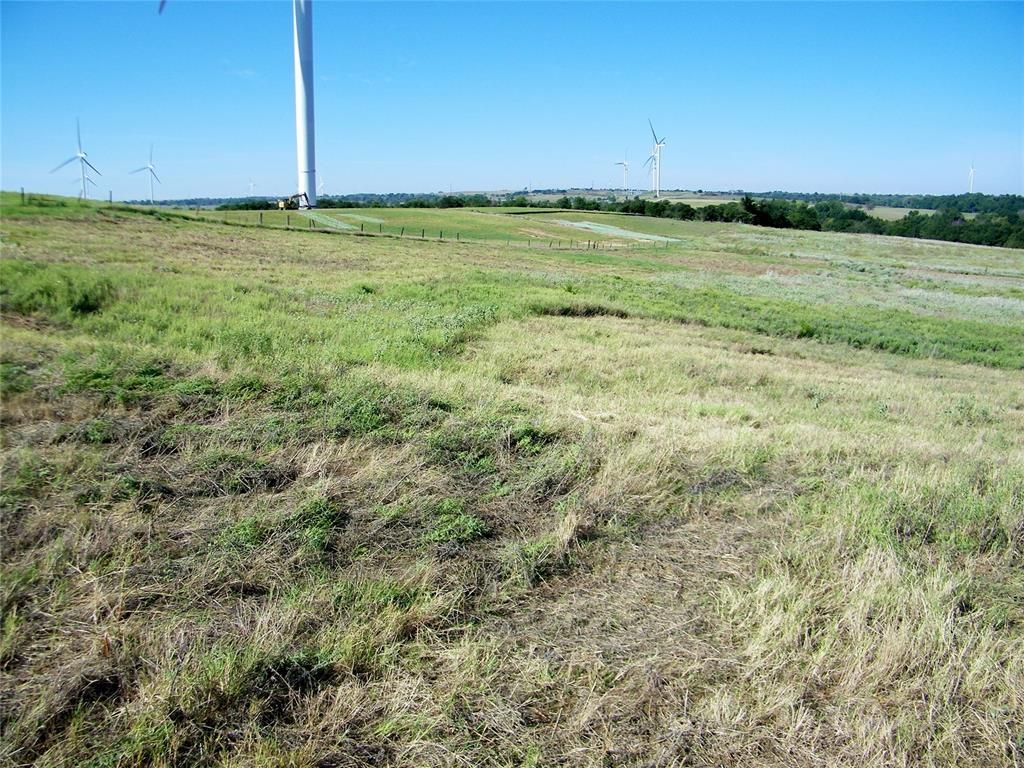 Image 8 of property listing at County Street 2650 / Lot A, Anadarko, OK 73005