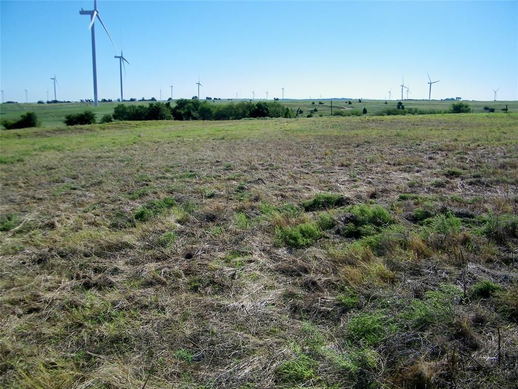 Image 10 of property listing at County Street 2650 / Lot A, Anadarko, OK 73005