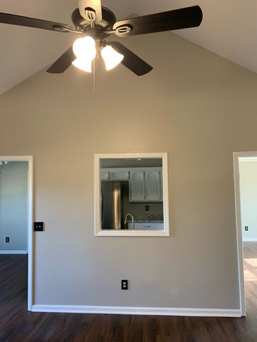 304 Parkside Ct, Old Hickory, TN 37138