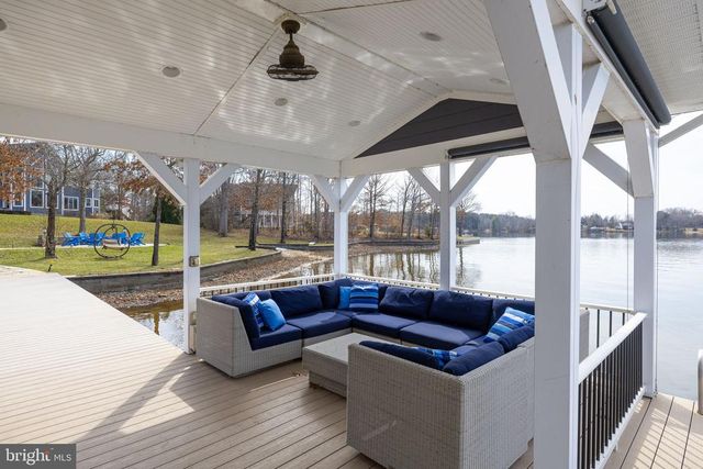 3804 OUTER BANKS LN, Bumpass, VA 23024