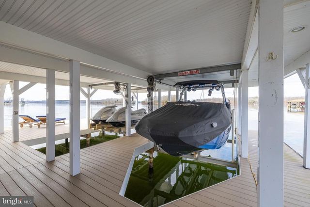 3804 OUTER BANKS LN, Bumpass, VA 23024