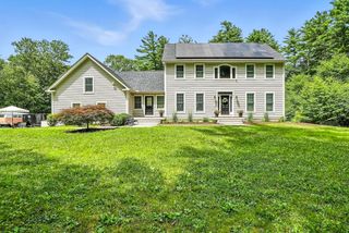 40 Newbridge Rd, Sudbury, MA 01776
