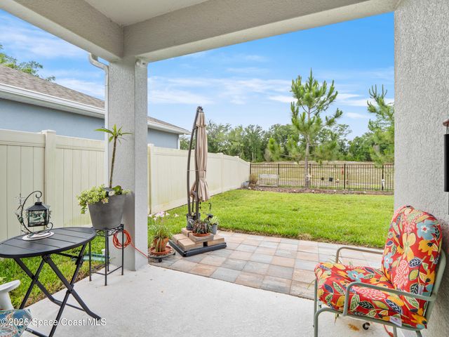 2209 Canopy Terrace Boulevard, Deland, FL 32724
