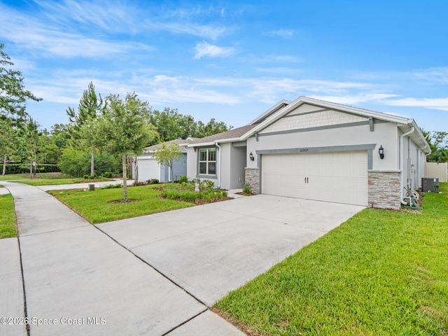 2209 Canopy Terrace Boulevard, Deland, FL 32724