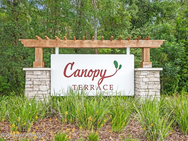 2209 Canopy Terrace Boulevard, Deland, FL 32724