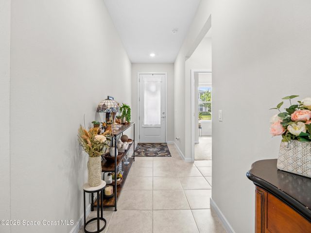 2209 Canopy Terrace Boulevard, Deland, FL 32724