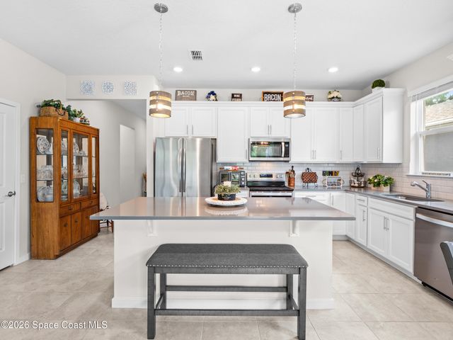 2209 Canopy Terrace Boulevard, Deland, FL 32724