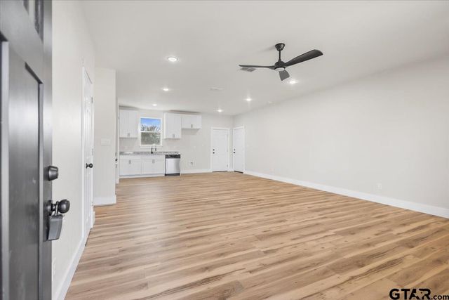 384 Guadalupe St, Bullard, TX 75757