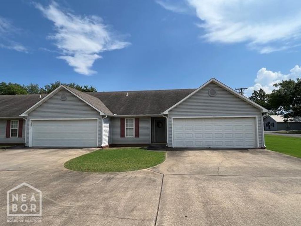 106 Leggett Street, Jonesboro, AR 72401