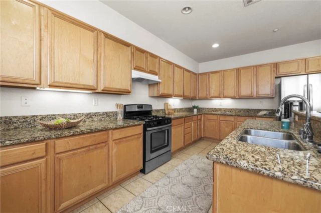 10375 Church 124, Rancho Cucamonga, CA 91730