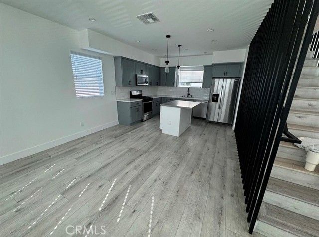 5921 Dauphin Street 3, Los Angeles, CA 90034