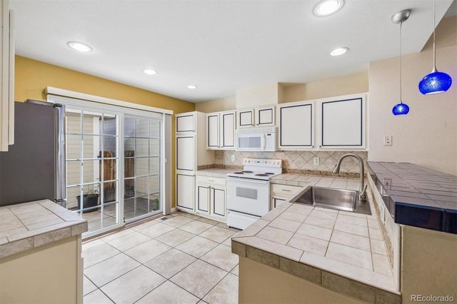 5155 W Quincy Avenue F104, Denver, CO 80236