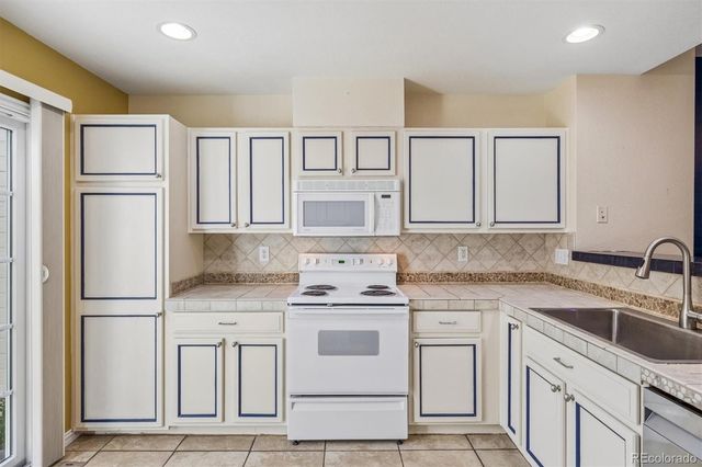 5155 W Quincy Avenue F104, Denver, CO 80236