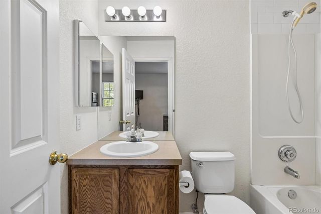 5155 W Quincy Avenue F104, Denver, CO 80236