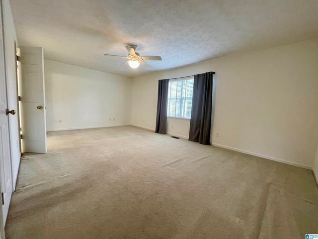 1607 PARKMAN STREET NE, Cullman, AL 35055