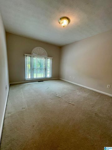1607 PARKMAN STREET NE, Cullman, AL 35055