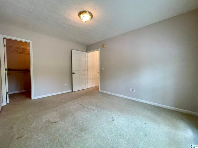 1607 PARKMAN STREET NE, Cullman, AL 35055