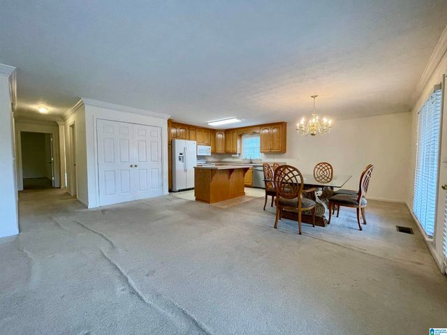 1607 PARKMAN STREET NE, Cullman, AL 35055