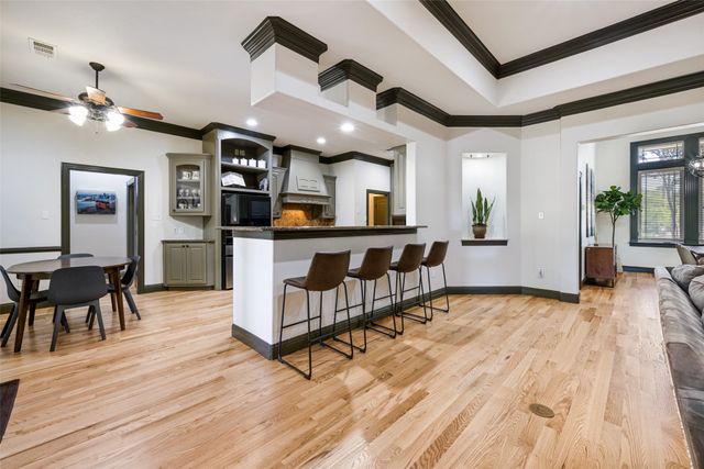 8624 Timber Drive, North Richland Hills, TX 76182