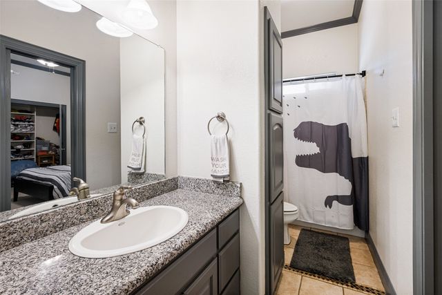 8624 Timber Drive, North Richland Hills, TX 76182