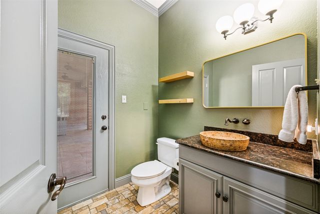 8624 Timber Drive, North Richland Hills, TX 76182