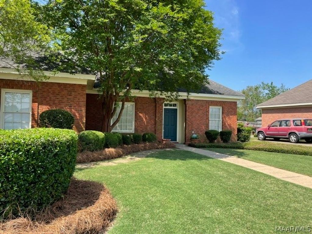 8136 Greyfield Drive, Montgomery, AL 36117