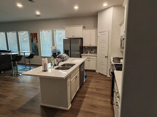 2301 Kirkstall Way, Forney, TX 75126