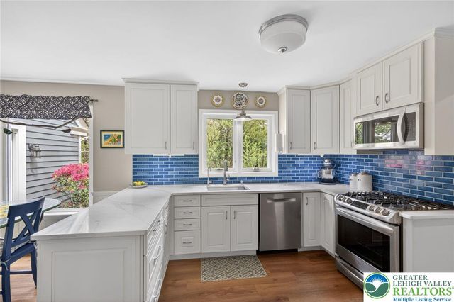2495 Stanford Circle, Lower Macungie Twp, PA 18049