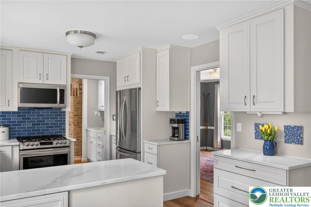 2495 Stanford Circle, Lower Macungie Twp, PA 18049