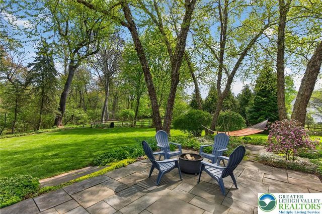 2495 Stanford Circle, Lower Macungie Twp, PA 18049