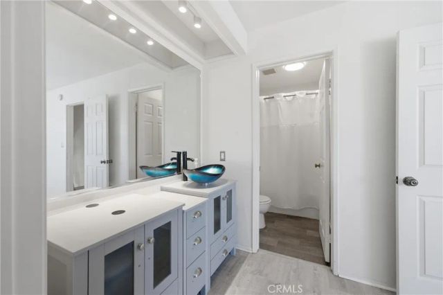44550 15th Street East 8, Lancaster, CA 93535