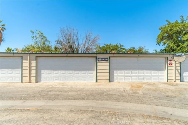 44550 15th Street East 8, Lancaster, CA 93535